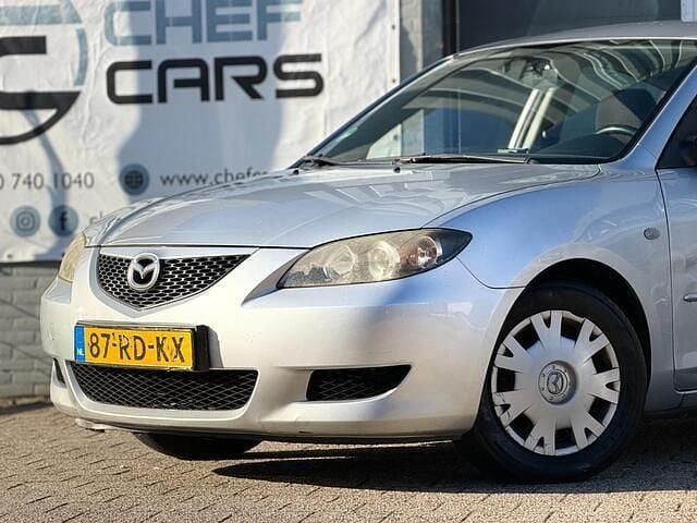 Occasion Mazda 3 105 PK (77 kW) 2005 Grijs (metallic) Sedan