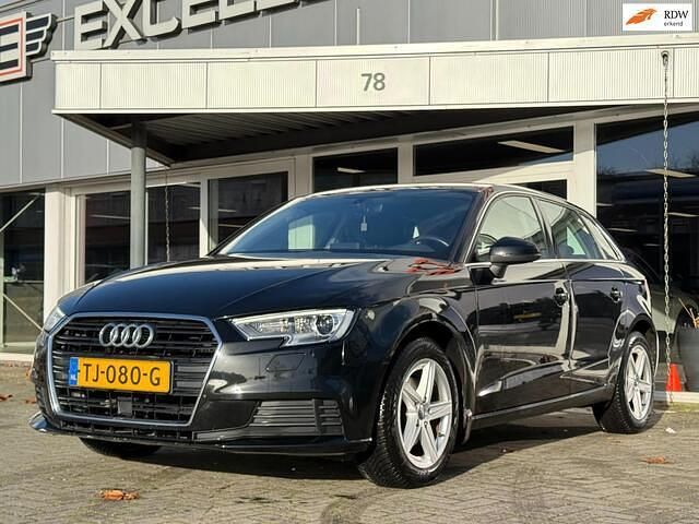 Occasion Audi A3 Sportback Design 116 PK (85 kW) 2017 Zwart Hatchback