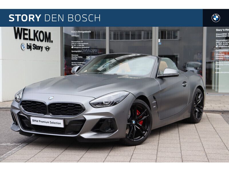 Grijs Gebruikt 2025 BMW Z4 Executive Cabriolet | € 84.950 - Afbeelding 1/4