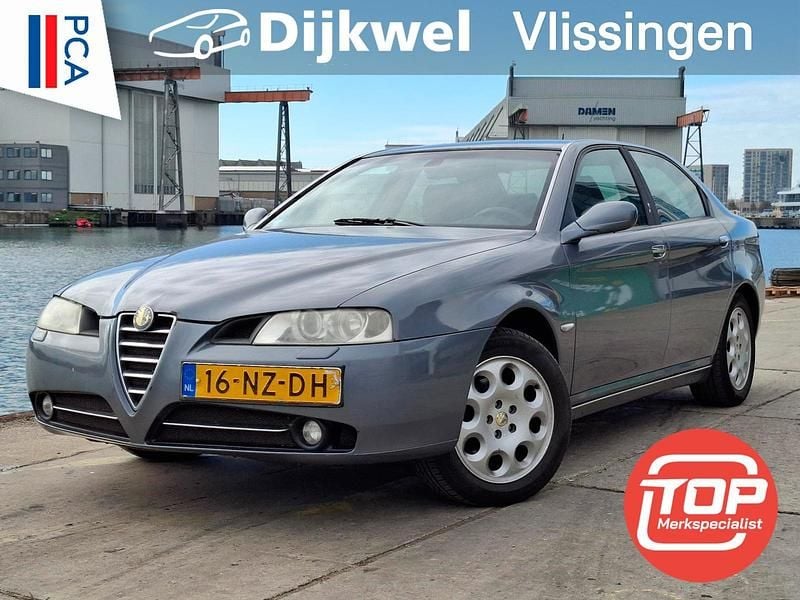 Sedan Gebruikt 2004 Alfa Romeo 166 Progression Sedan | € 1.750 - Afbeelding 1/4