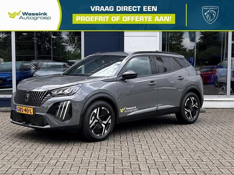 Grijs Gebruikt 2024 Peugeot 2008 Allure SUV | € 24.690 (Eerlijke prijs) - Afbeelding 1/4