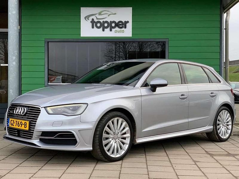 Occasion Audi A3 Sportback e-tron Proline 150 PK (110 kW) 2015 Grijs Hatchback