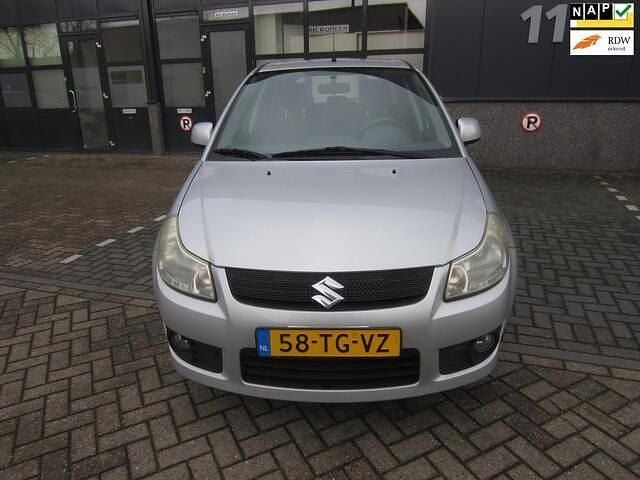 Occasion Suzuki SX4 Exclusive 108 PK (79 kW) 2006 Grijs (metallic) MPV