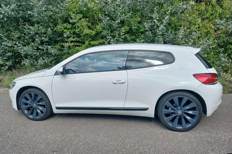 Wit Gebruikt 2009 VW Scirocco Coupé | € 8.500 (Iets duurder) - Afbeelding 1/4