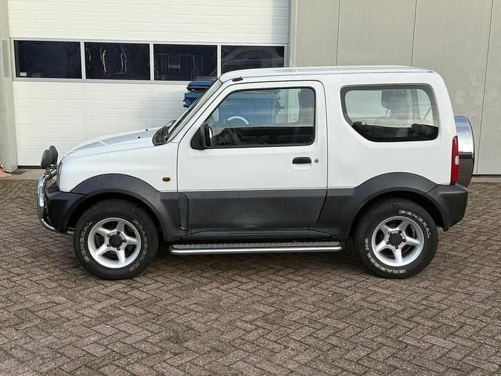 Wit Occasion 1999 Suzuki Jimny SUV | € 3.450 (Eerlijke prijs) - Afbeelding 1/4
