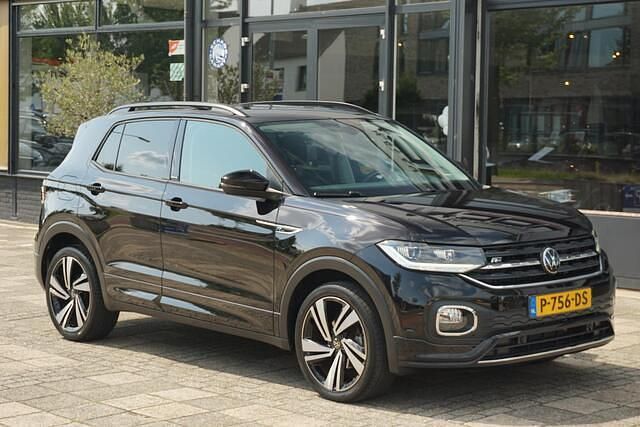 Zwart, metallic lak Gebruikt 2021 VW T-Cross R-line SUV | € 25.900 (Eerlijke prijs) - Afbeelding 1/4