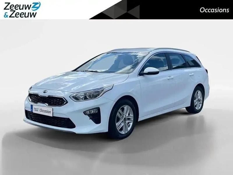 (wd) casa white s Gebruikt 2021 Kia Ceed Sportswagon Stationwagen | € 16.750 (Goede deal) - Afbeelding 1/4