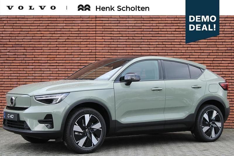 Groen Gebruikt 2024 Volvo EC40 Plus SUV | € 39.950 (Goede deal) - Afbeelding 1/4