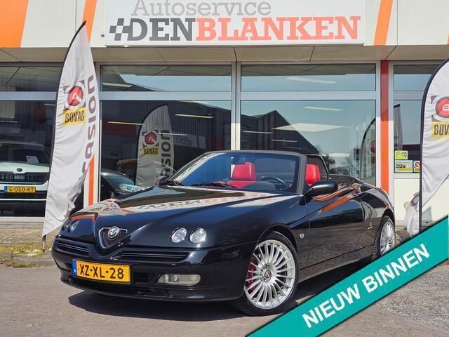 Zwart Gebruikt 1999 Alfa Romeo Spider Cabriolet | € 3.650 (Eerlijke prijs) - Afbeelding 1/4