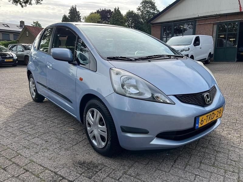 Blauw Gebruikt 2009 Honda Jazz Trend Hatchback | € 4.950 (Eerlijke prijs) - Afbeelding 1/4