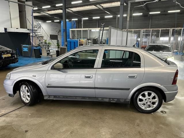 Occasion Opel Astra 2003 Grijs Hatchback