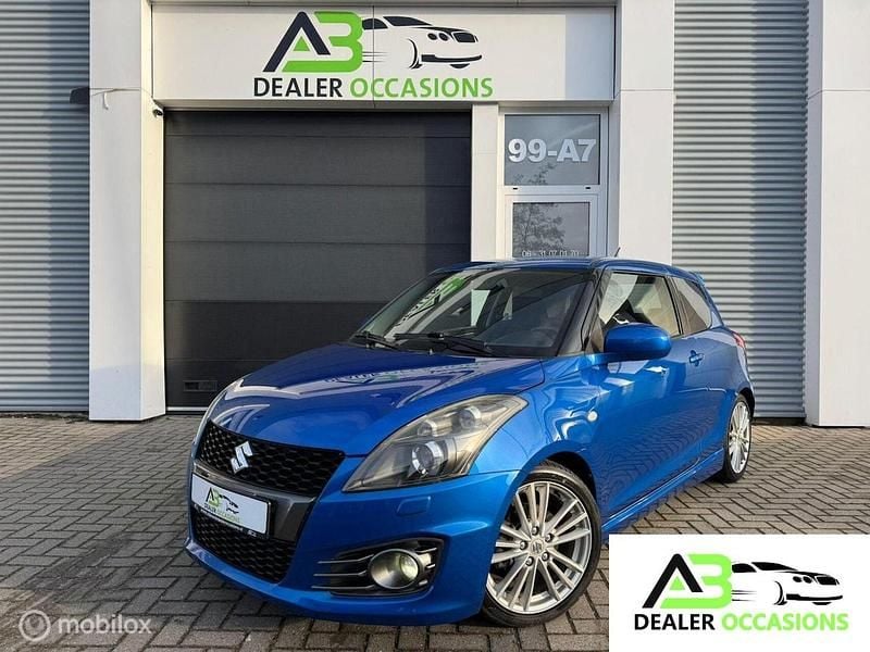 Blauw Occasion 2013 Suzuki Swift Sport Hatchback | € 10.950 (Eerlijke prijs) - Afbeelding 1/4