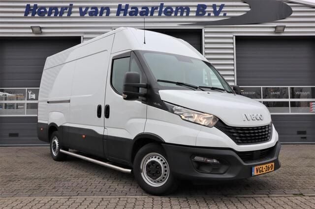 Wit Gebruikt 2020 Iveco Daily Van | € 19.940 (Goede deal) - Afbeelding 1/4
