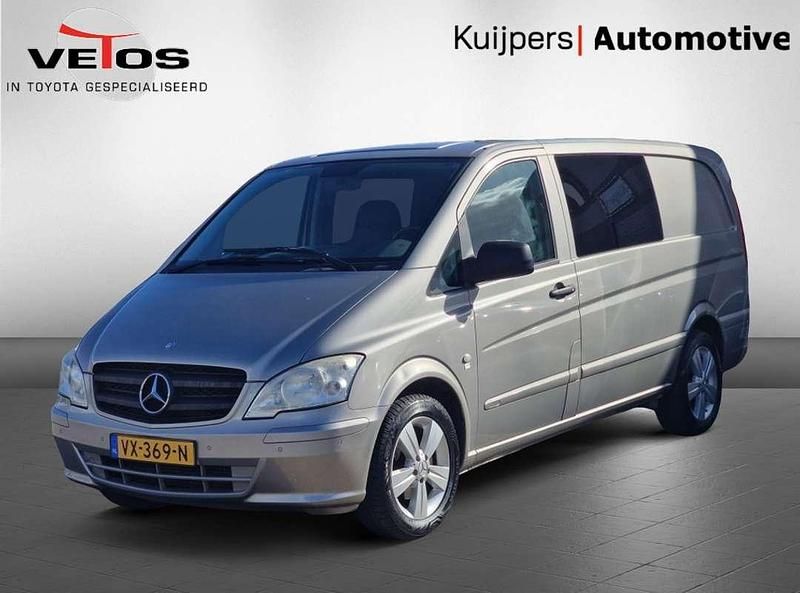 Grijs Gebruikt 2012 Mercedes Vito MPV | € 9.950 (Duur) - Afbeelding 1/4