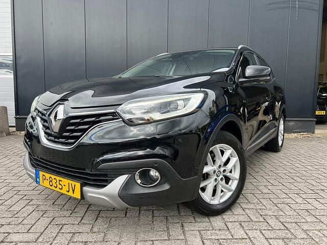 Zwart Gebruikt 2017 Renault Kadjar Bose Edition SUV | € 10.995 (Goede deal) - Afbeelding 1/4