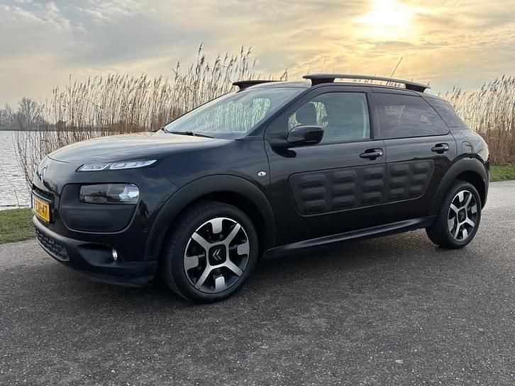 Occasion Citroën C4 Cactus Shine 82 PK (60 kW) 2015 Hatchback
