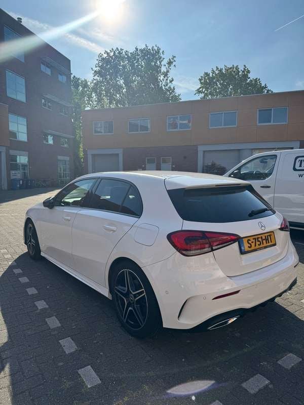 Wit Gebruikt 2022 Mercedes A200 AMG Stationwagen | € 26.033 (Super prijs) - Afbeelding 1/4