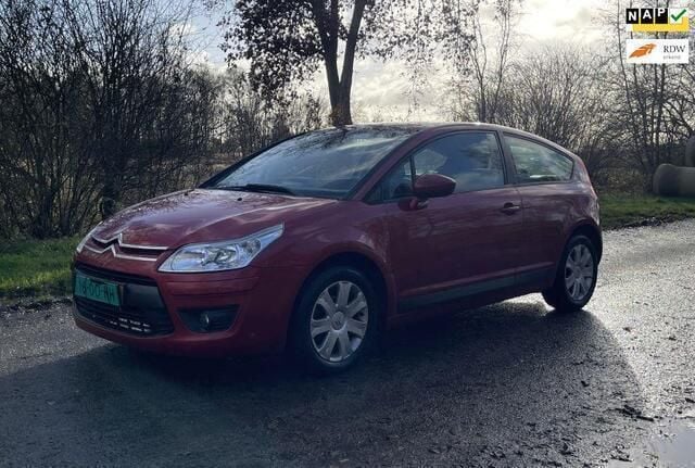 Rood Gebruikt 2010 Citroën C4 Coupé | € 1.650 (Goede deal) - Afbeelding 1/4