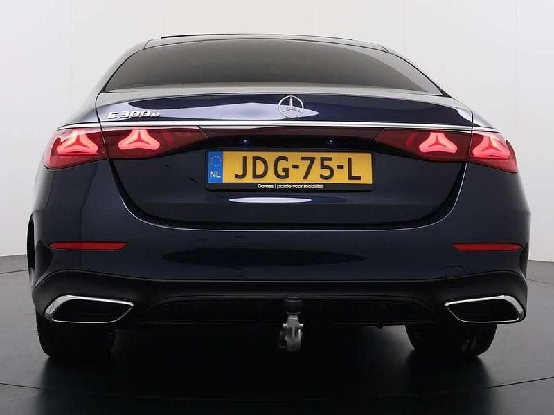 Occasion Mercedes E300 Sport Edition 313 PK (230 kW) 2025 Blauw Sedan