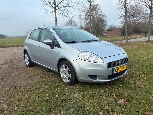 Occasion Fiat Grande Punto Active 78 PK (57 kW) 2007 Grijs (metallic) Hatchback