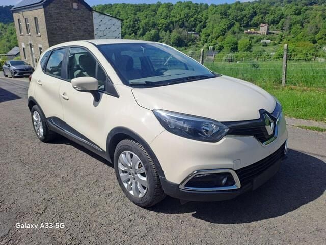 Wit Gebruikt 2014 Renault Captur Zen SUV | € 8.990 (Super prijs) - Afbeelding 1/4