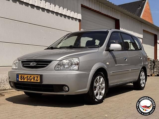 Grijs Occasion 2006 Kia Carens EX MPV | € 2.499 - Afbeelding 1/4