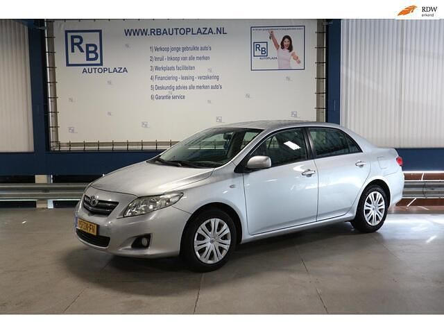Grijs Occasion 2008 Toyota Corolla Sol Sedan | € 4.950 (Goede deal) - Afbeelding 1/4