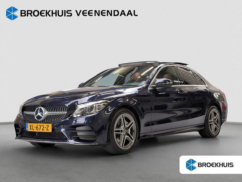 Blauw Gebruikt 2019 Mercedes C180 AMG Sedan | € 33.900 (Duur) - Afbeelding 1/4
