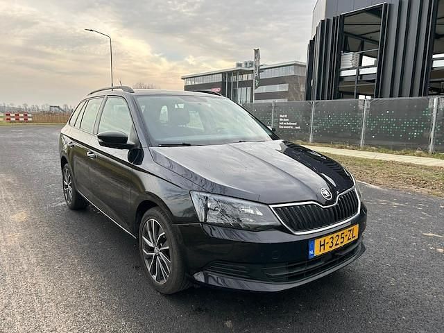 Occasion Skoda Fabia Drive 95 PK (69 kW) 2018 Zwart Stationwagen