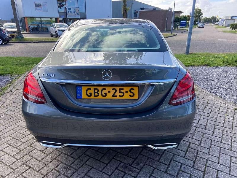 Occasion Mercedes C180 Sport Edition 157 PK (115 kW) 2017 Grijs Sedan