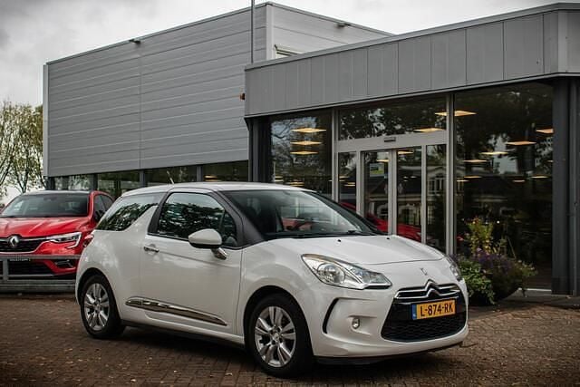 Wit Gebruikt 2014 Citroën DS3 Chic Hatchback | € 5.950 (Eerlijke prijs) - Afbeelding 1/4