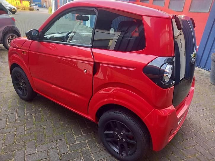 Nieuw Ligier Myli 2025 Hatchback