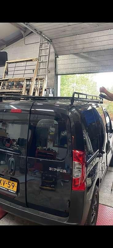 Occasion Peugeot Bipper 75 PK (55 kW) 2012 Zwart MPV