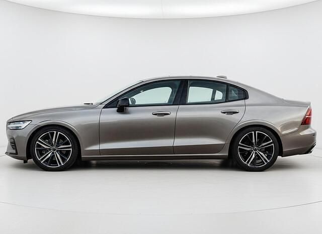 Occasion Volvo S60 R-Design 191 PK (140 kW) 2020 Grijs Sedan