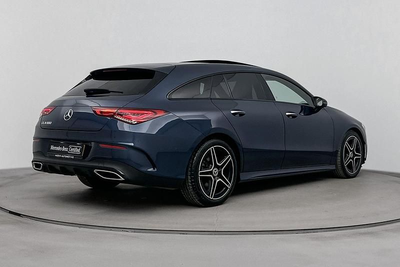 Occasion Mercedes CLA180 Shooting Brake AMG line 136 PK (100 kW) 2023 Blauw Stationwagen