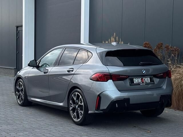 Occasion BMW 120 M Sport 157 PK (115 kW) 2025 Grijs Hatchback