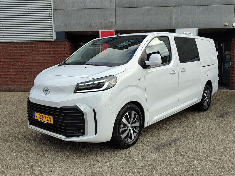 Wit Nieuw 2024 Toyota Proace Van | € 43.990 - Afbeelding 1/4