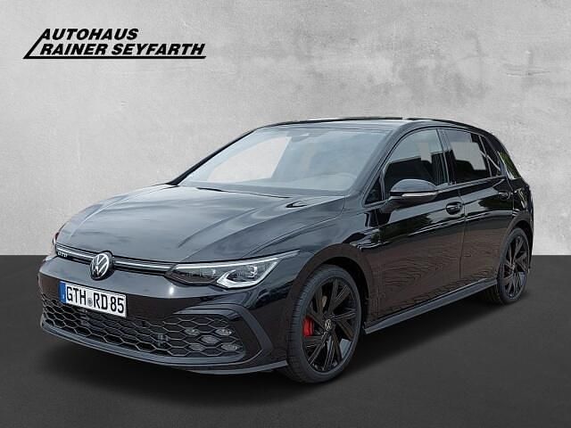 Zwart Gebruikt 2023 VW Golf VIII GTD Sedan | € 40.731 (Eerlijke prijs) - Afbeelding 1/4