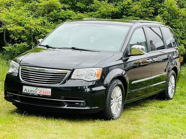 Occasion Chrysler Grand Voyager Limited 287 PK (211 kW) 2012 Zwart MPV