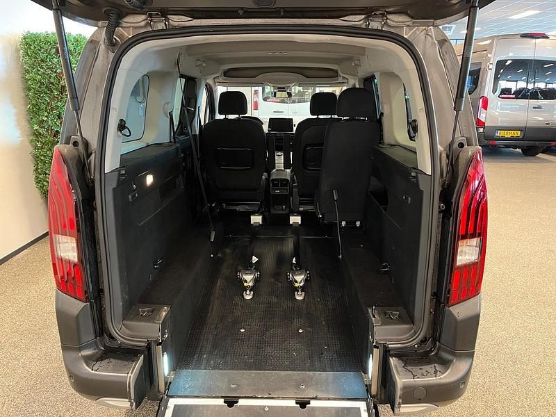 Occasion Peugeot Rifter 131 PK (96 kW) 2020 Grijs MPV