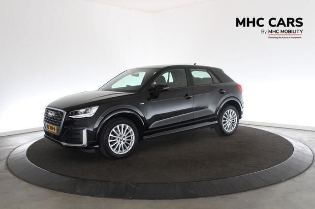 Zwart Gebruikt 2019 Audi Q2 S-Line SUV | € 25.400 (Goede deal) - Afbeelding 1/4