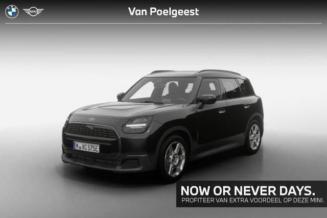 Zwart Nieuw 2025 Mini Countryman SUV | € 42.490 - Afbeelding 1/4