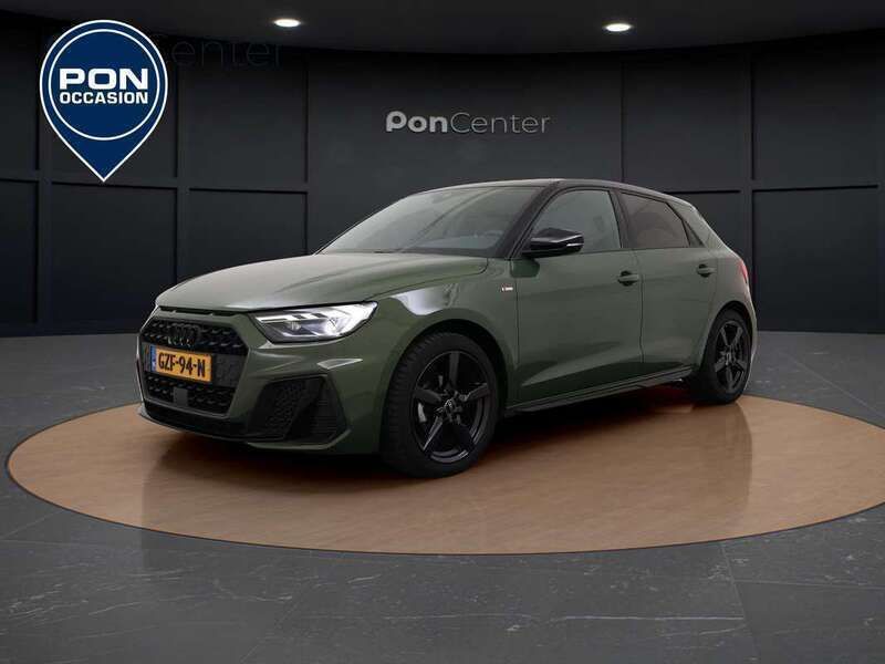 Groen, metallic lak Gebruikt 2025 Audi A1 Sportback S-Line Hatchback | € 34.850 (Duur) - Afbeelding 1/3