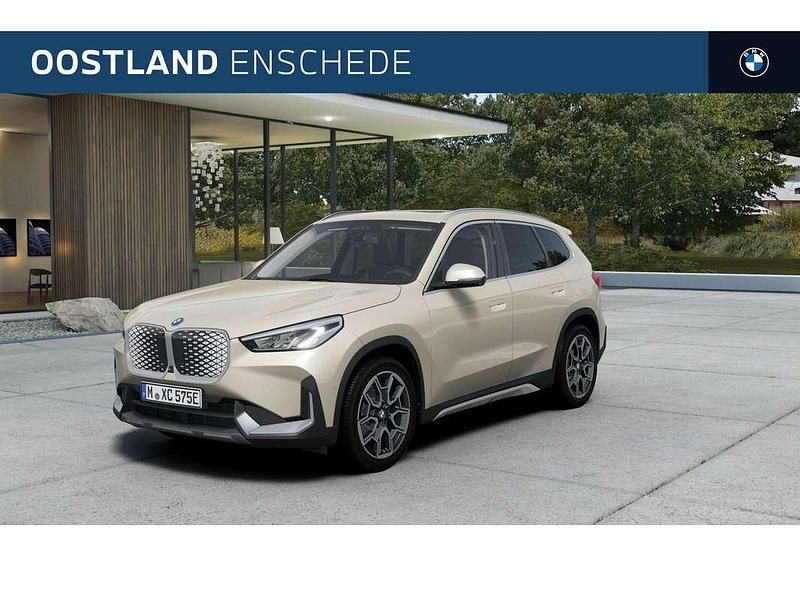 Grijs Nieuw 2025 BMW iX1 xLine SUV | € 59.053 (Eerlijke prijs) - Afbeelding 1/4