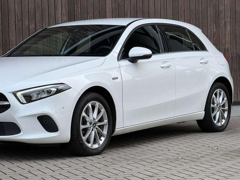 Occasion Mercedes A250 218 PK (160 kW) 2021 Wit Hatchback