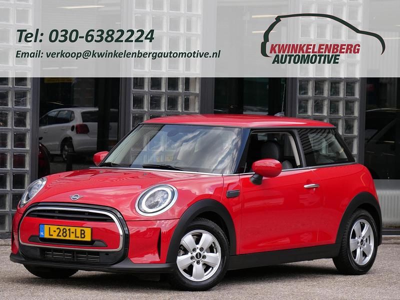 Occasion Mini ONE 102 PK (75 kW) 2021 Rood, metallic lak Hatchback