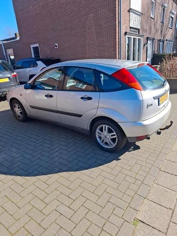 Occasion Ford Focus 100 PK (73 kW) 2000