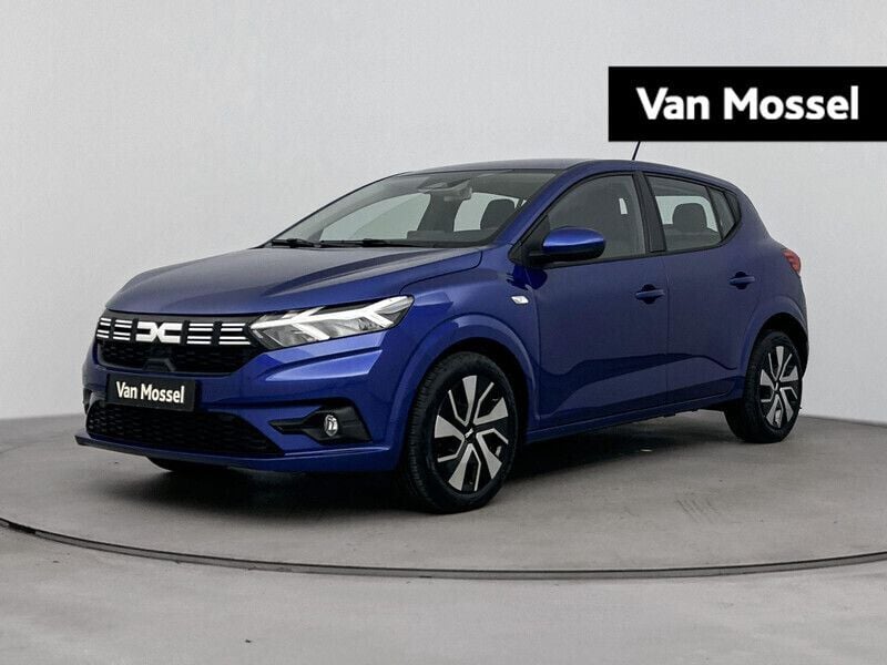 Blauw Nieuw 2024 Dacia Sandero Expression Hatchback | € 19.935 (Eerlijke prijs) - Afbeelding 1/4