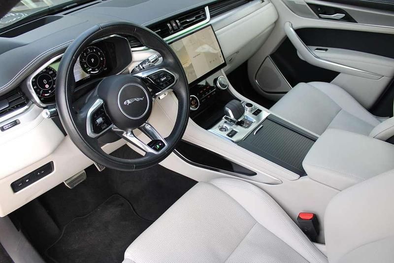 Occasion Jaguar F-Pace R-Dynamic 404 PK (297 kW) 2022 Carpathian greylight oyster SUV