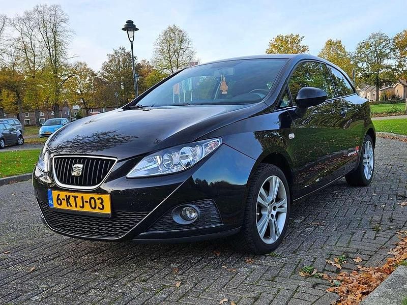 Zwart Gebruikt 2008 Seat Ibiza Sport Coupé | € 2.499 (Eerlijke prijs) - Afbeelding 1/4